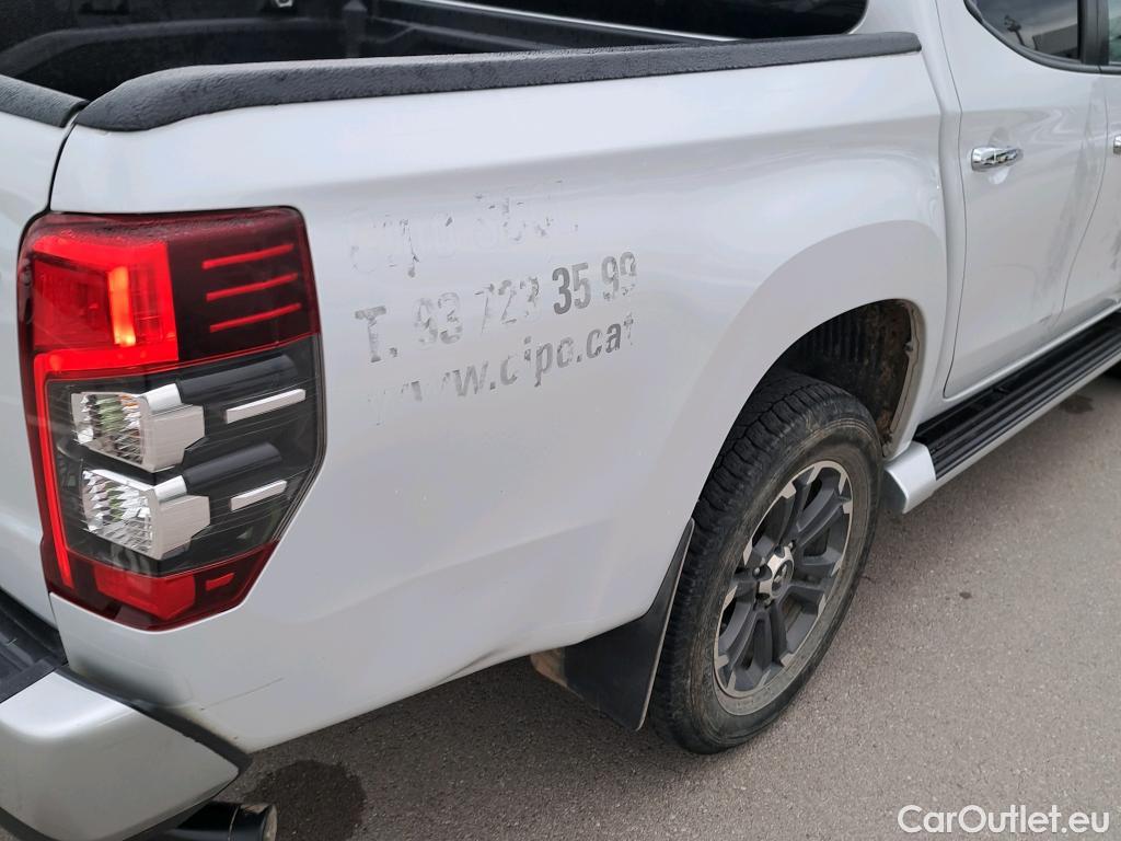  Mitsubishi  L200 MITSUBISHI  / 2019 / 4P / pickup doble cabina D/C 220 DI-D Motion Auto #1