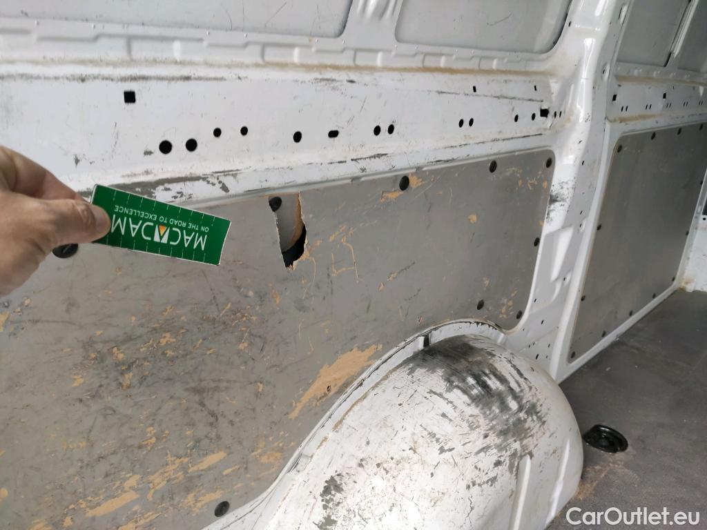  Mercedes  Vito MERCEDES-BENZ  / 2014 / 4P / furgón 114CDI 100kW furgón Pro larga #42