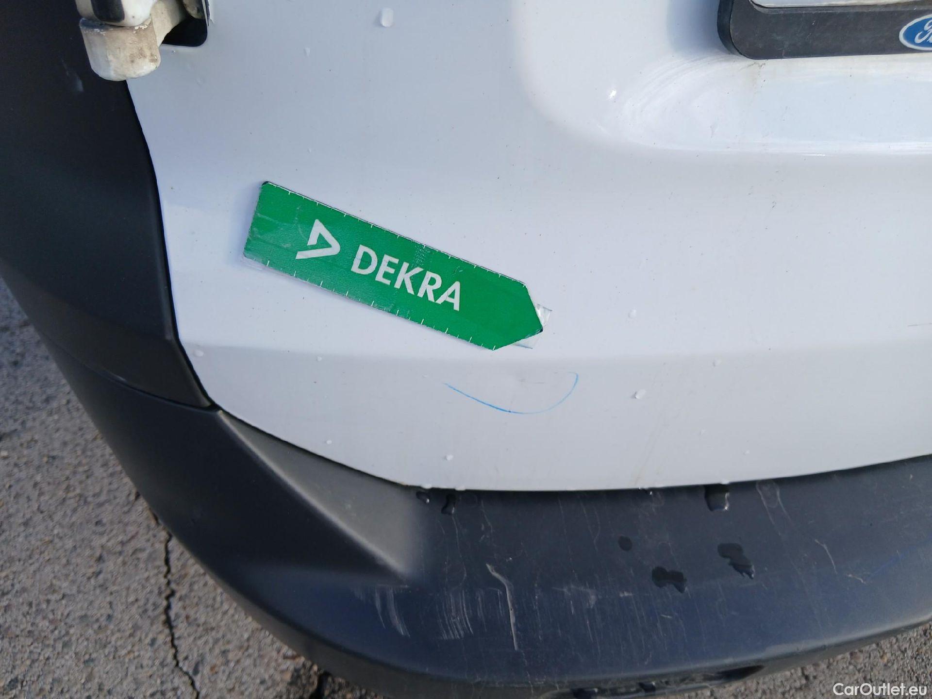  Ford  Transit Connect FORD Transit Courier / 2014 / 4P / combi Kombi 1.5 TDCi 56kW Trend #33