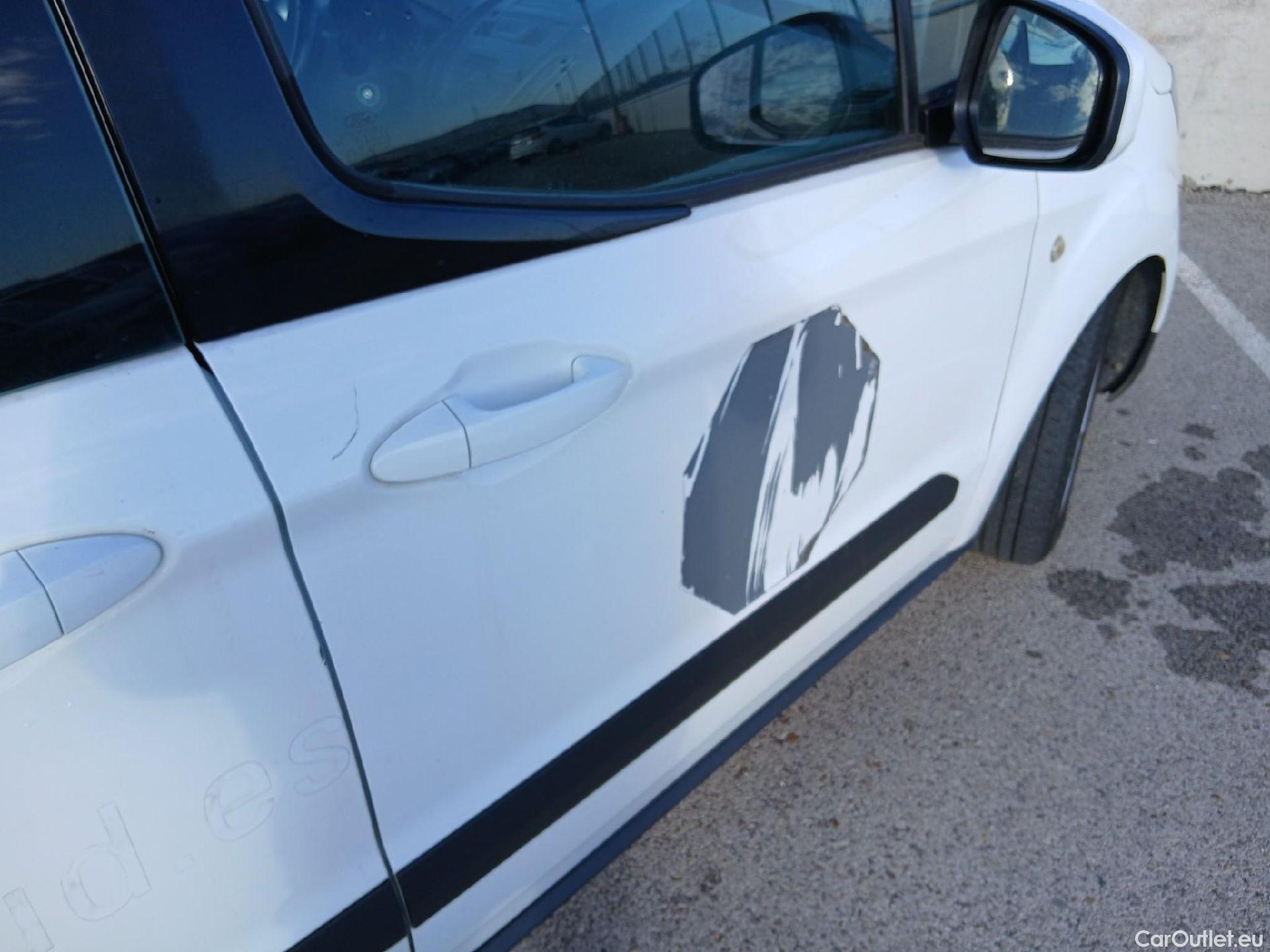  Ford  Transit Connect FORD Transit Courier / 2014 / 4P / combi Kombi 1.5 TDCi 56kW Trend #39