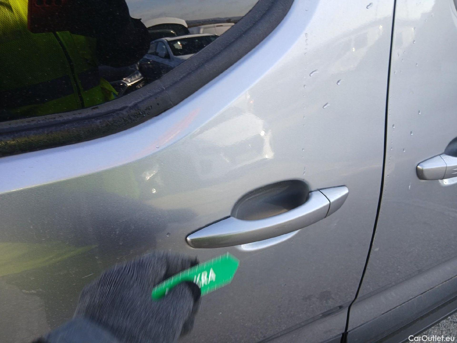  Peugeot  RIFTER PEUGEOT  / 2018 / 5P / monovolumen compacto GT Line Standard BlueHDi 96kW EAT8 #27