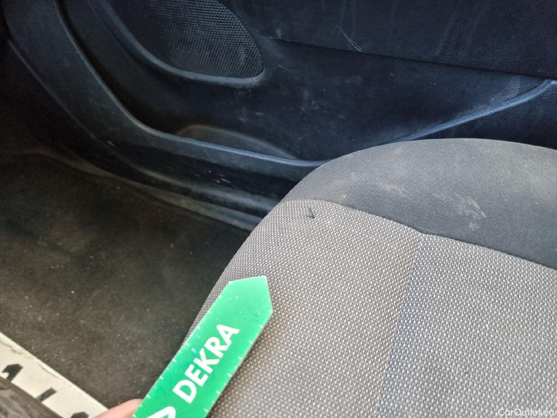  Peugeot  Partner PEUGEOT  / 2018 / 3P / furgón derivado de turismo Pro Standard 600kg BlueHDi 73kW (AC) #2