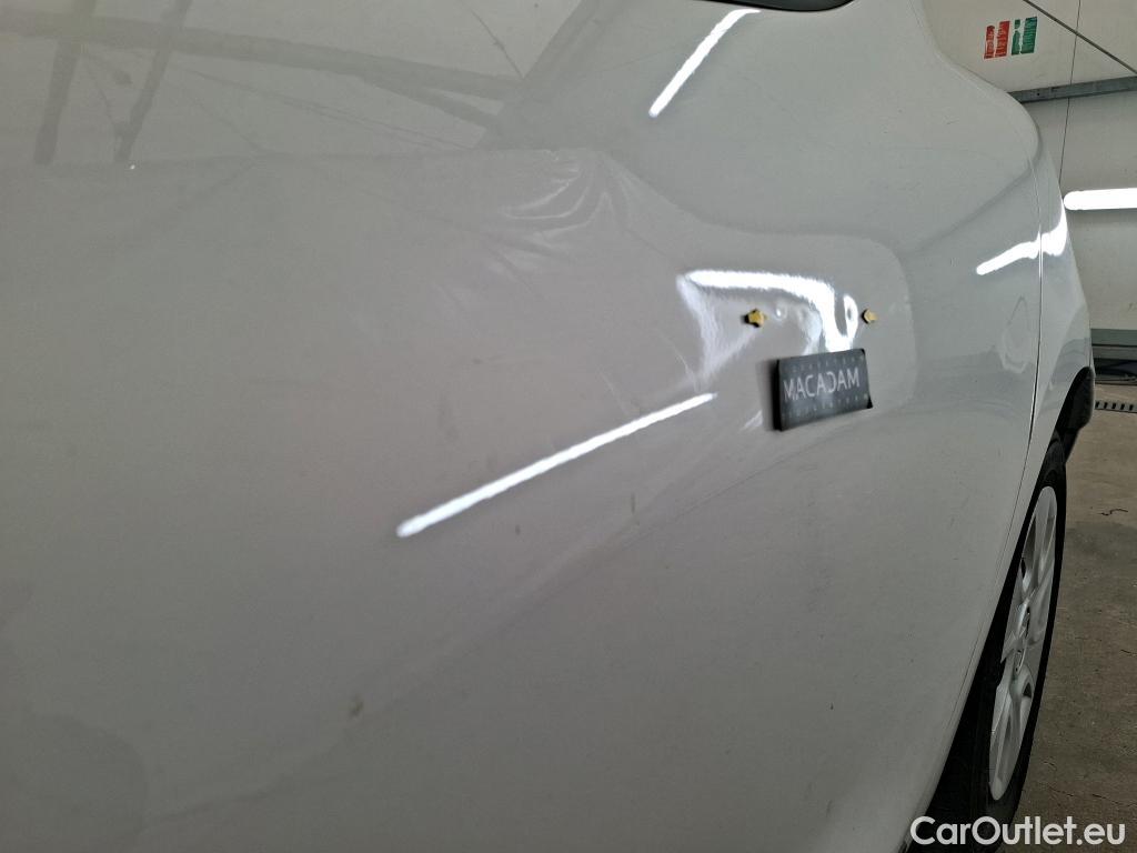  Renault  Clio  IV Air 1.2 75CV BVM5 E6 #18