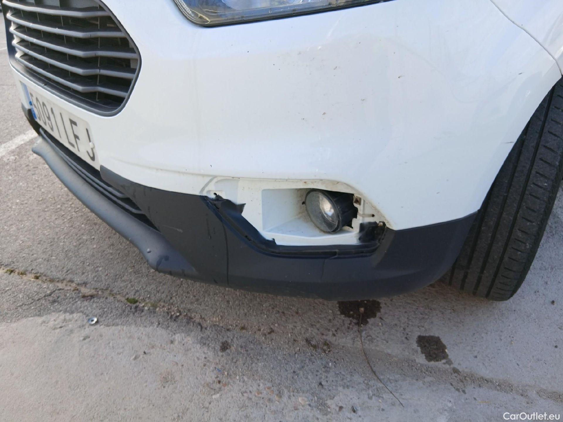  Ford  Transit Connect FORD Transit Courier / 2014 / 4P / combi Kombi 1.5 TDCi 56kW Trend #8