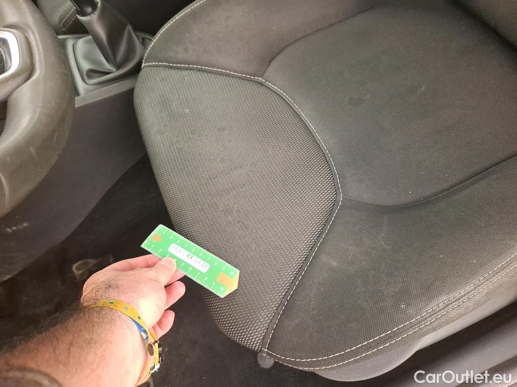  Renault  Clio  IV Air 1.5 dCi 90CV BVM5 E6 #24