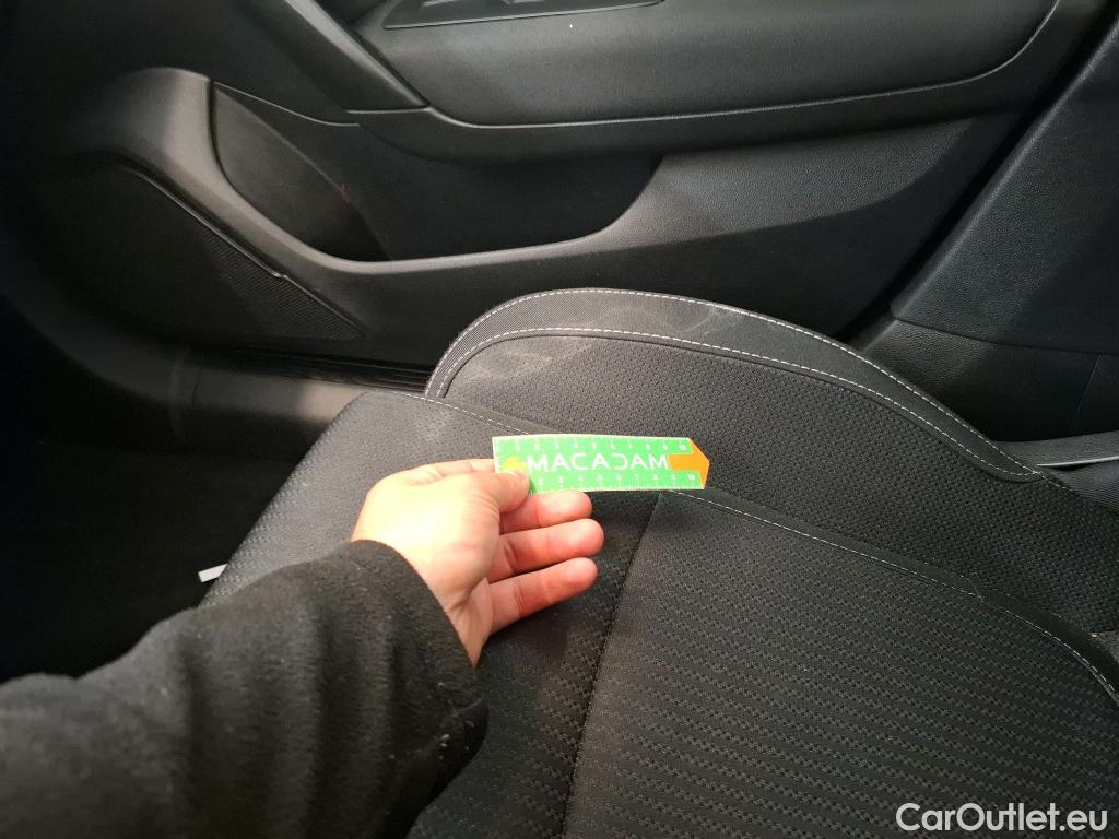  Renault  Megane  IV Berline 5 ptes. Business 1.5 dCi 115CV BVM6 E6d #5