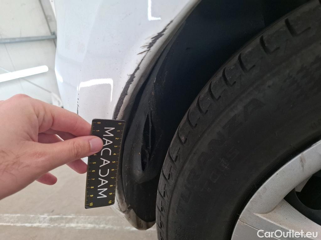  Renault  Clio  IV Air 1.2 75CV BVM5 E6 #33