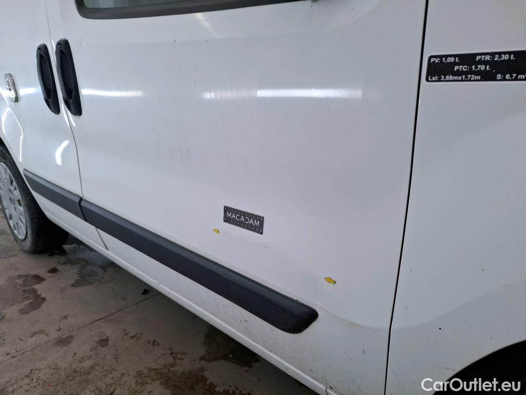  Peugeot  Bipper PEUGEOT  VU 4p Fourgonnette 1.3 HDI PACK CLIM PLUS 117 L1 #3