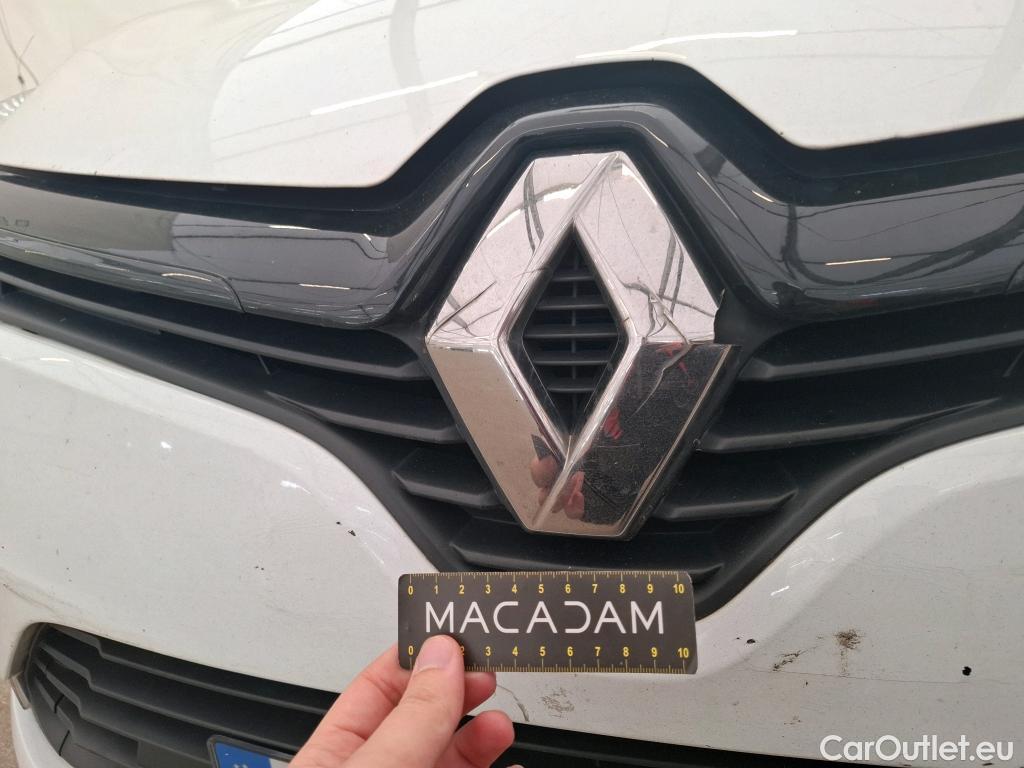  Renault  Clio  IV Air 1.2 75CV BVM5 E6 #31
