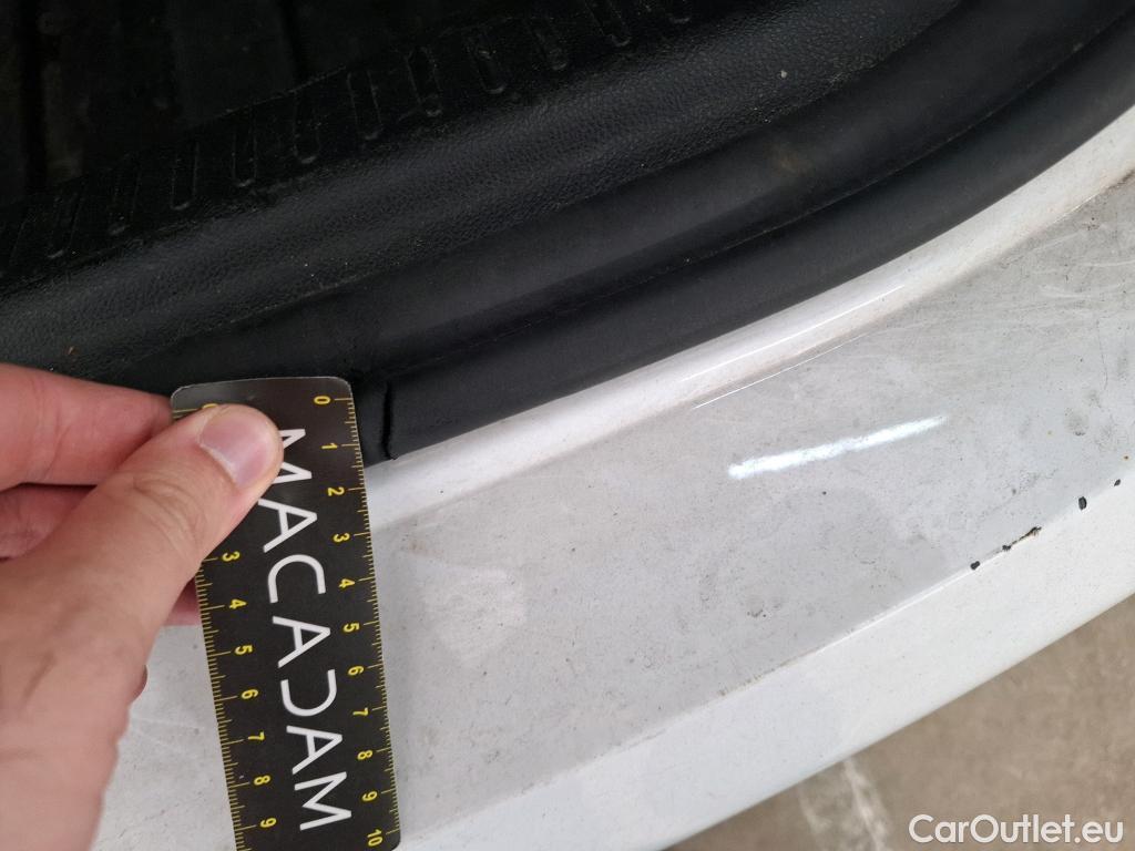  Renault  Clio  IV Air 1.2 75CV BVM5 E6 #36