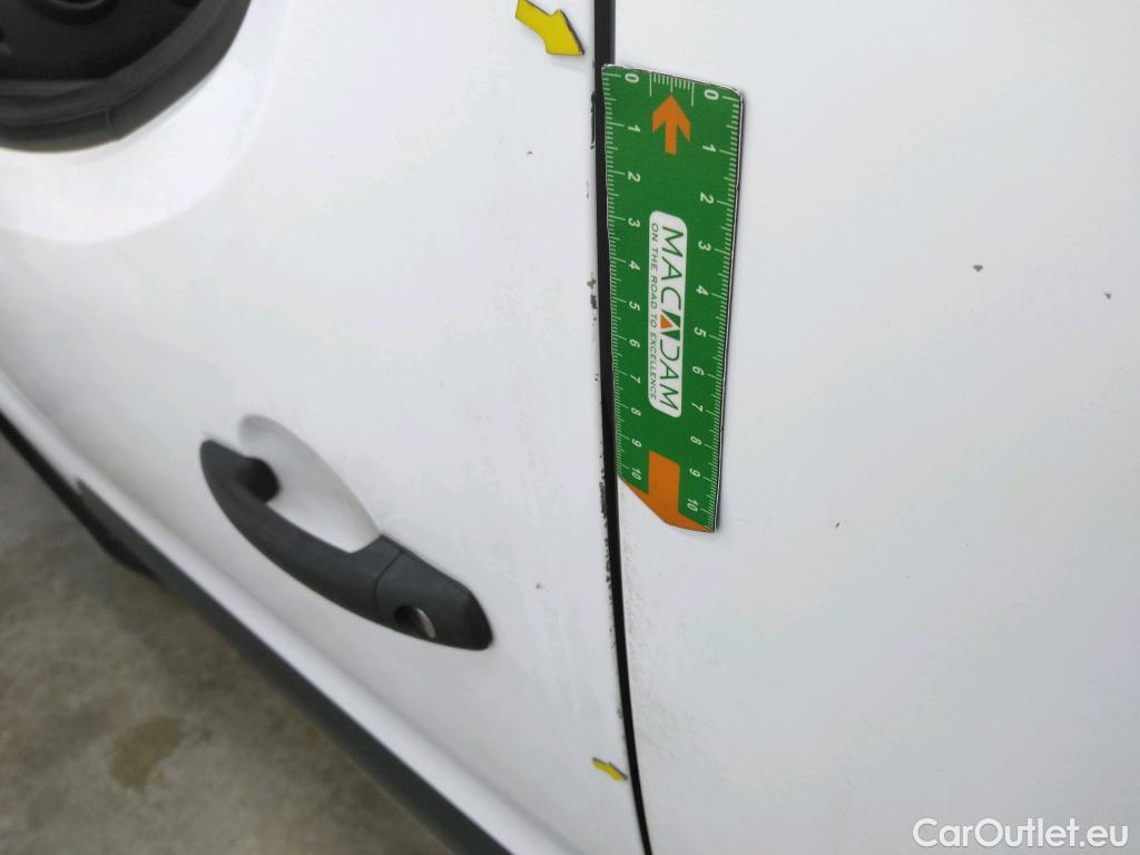  Citroen  Berlingo  Fourgon Club L1 (Court) 1.6 BlueHDi 100CV BVM5 E6 #34