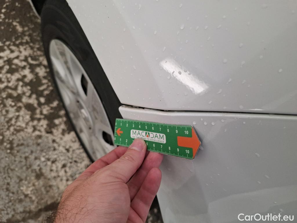  Renault  Clio  IV Air 1.5 dCi 90CV BVM5 E6 #30