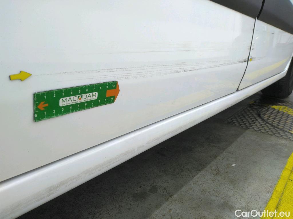  Citroen  Berlingo  Fourgon Club L1 (Court) 1.6 BlueHDi 100CV BVM5 E6 #15