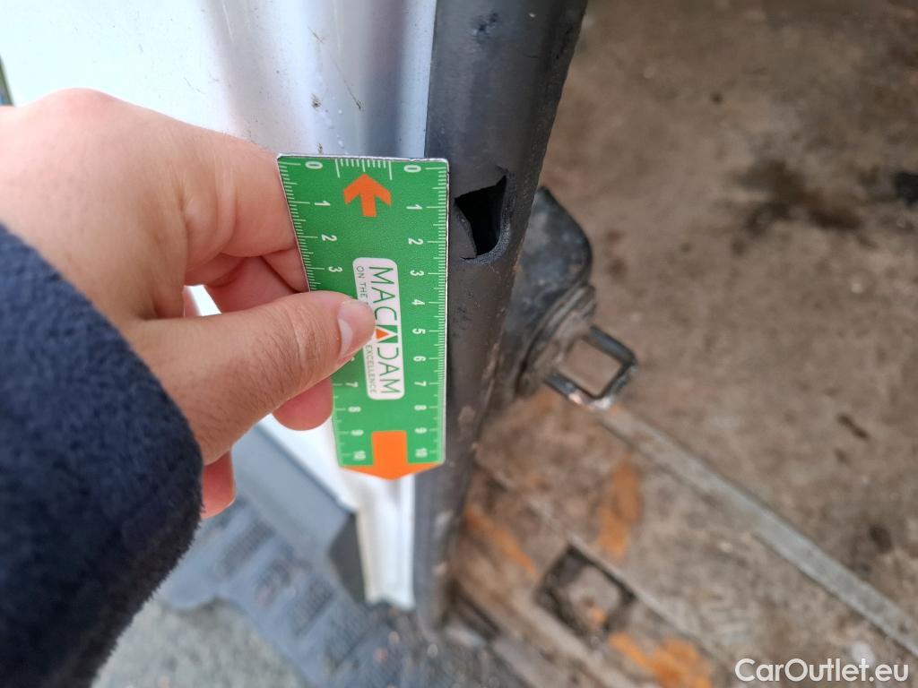  Renault  Master RENAULT  VU 4p Fourgon CA GCf Trac F3500 L2H2 dCi 130 Euro6 #24