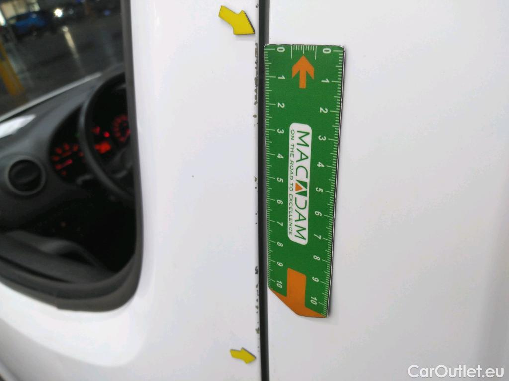  Citroen  Berlingo  Fourgon Club L1 (Court) 1.6 BlueHDi 100CV BVM5 E6 #32