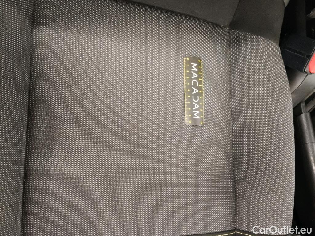  Citroen  C3  Société Feel 1.5 BlueHDI 100CV BVM6 E6dT #6