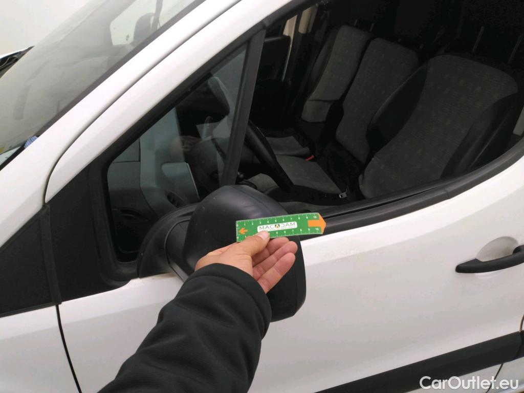  Citroen  Berlingo  Fourgon Club L1 (Court) 1.6 BlueHDi 100CV BVM5 E6 #70