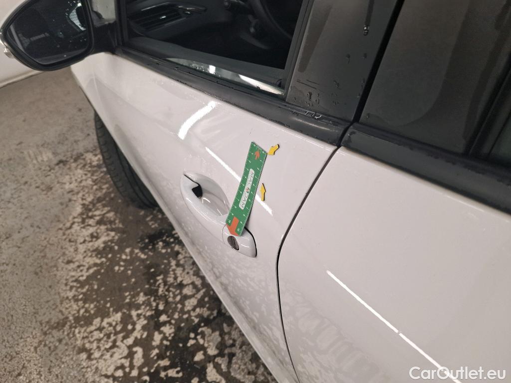  Peugeot  208  Affaire Premium 1.5 HDi 100CV BVM5 E6dT #10