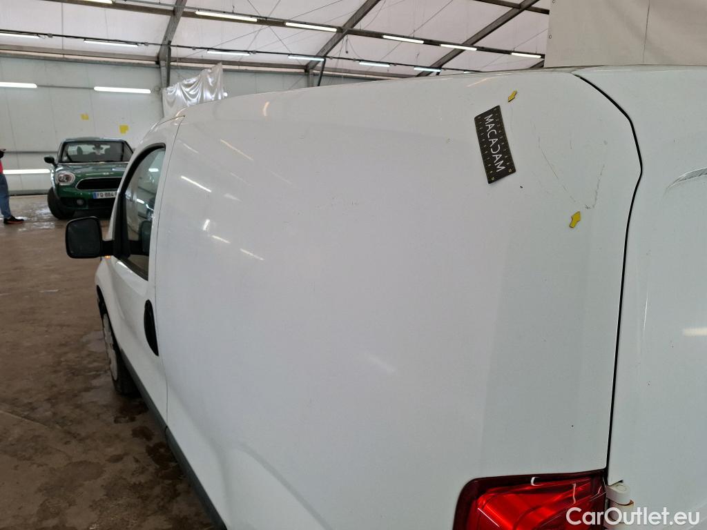  Peugeot  Bipper PEUGEOT  VU 4p Fourgonnette 1.3 HDI PACK CLIM PLUS 117 L1 #33