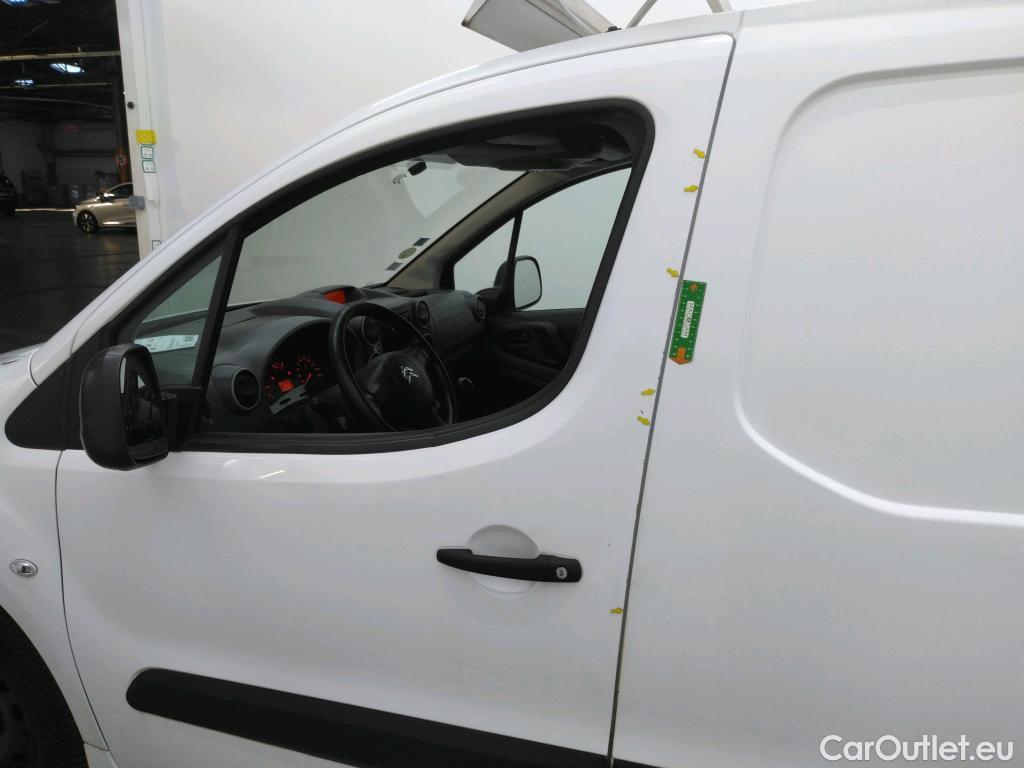  Citroen  Berlingo  Fourgon Club L1 (Court) 1.6 BlueHDi 100CV BVM5 E6 #31