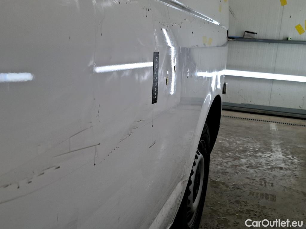  Volkswagen  Transporter VOLKSWAGEN  / 2019 / 4P / Fourgon tôlé 2.0 TDi 110 L1H1 Business Line #5