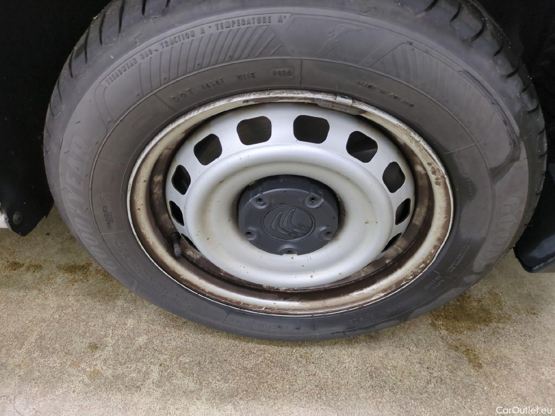  Citroen  Berlingo  Fourgon Club M 650 1.5 BlueHDi 75CV BVM5 E6dT #5