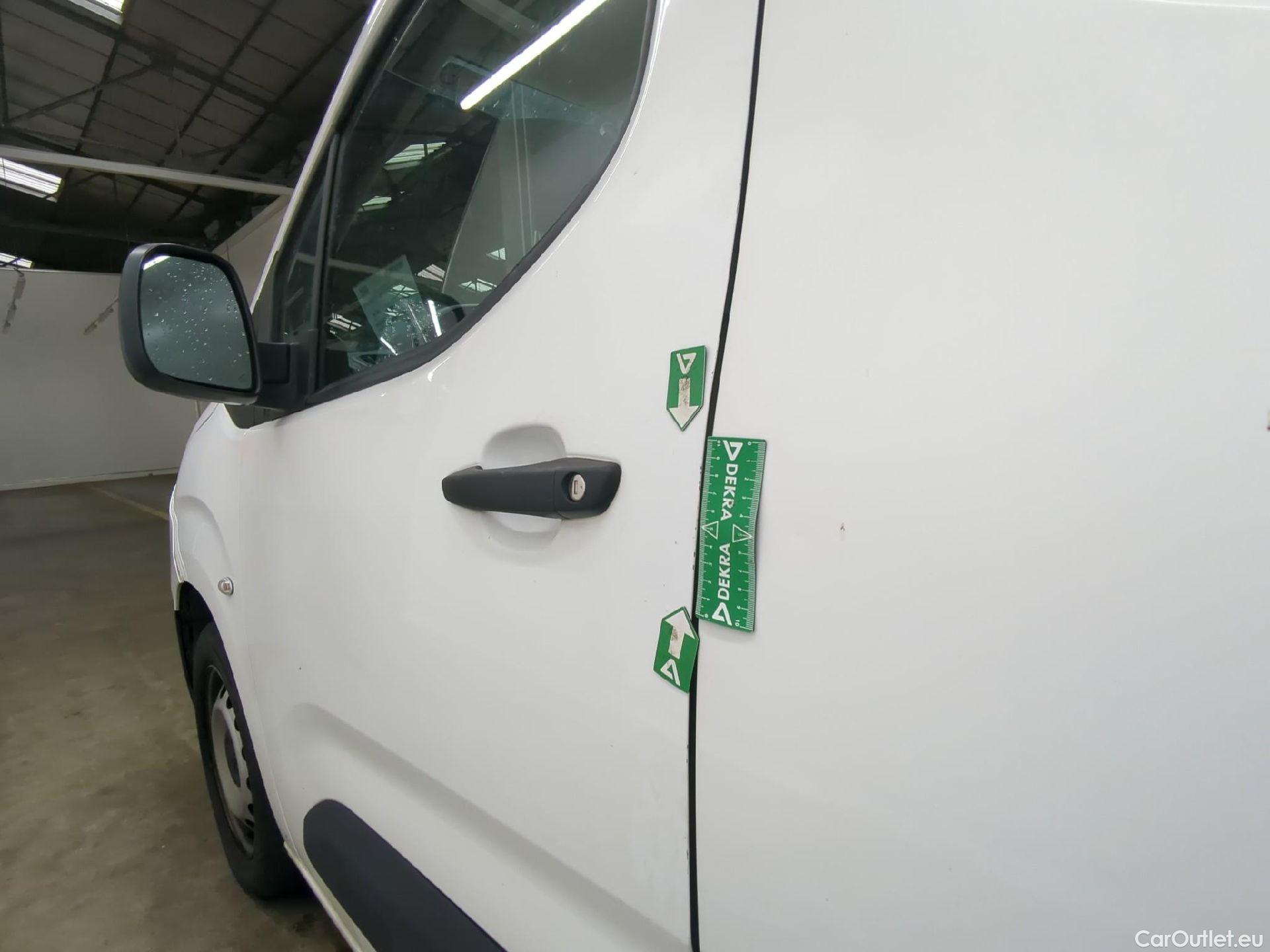  Peugeot  Partner  Asphalt L1 1.5 HDi 100CV BVM5 E6d #17