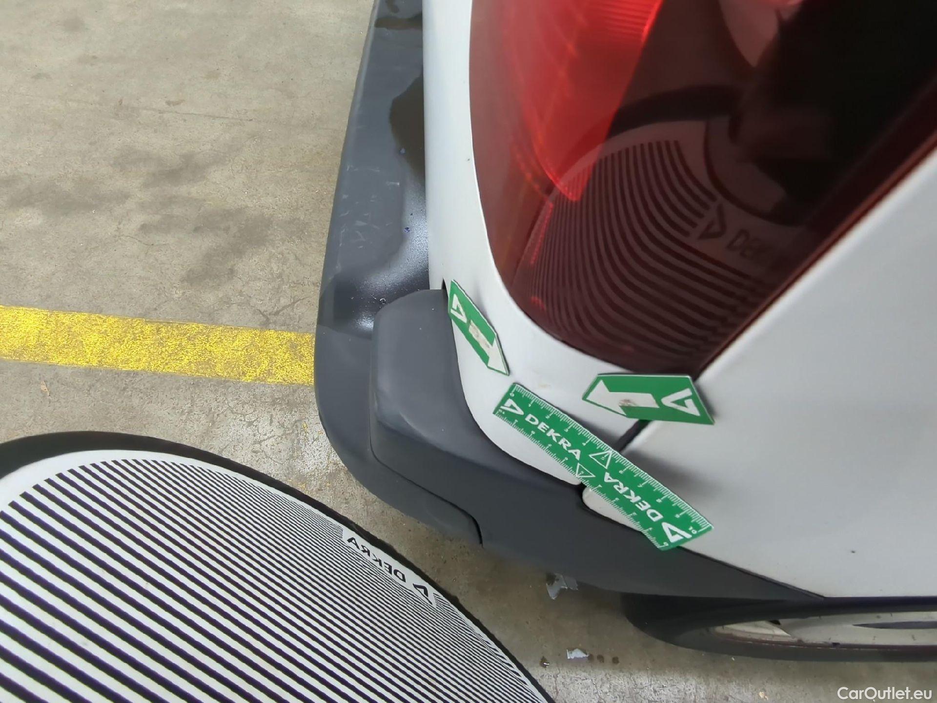  Peugeot  Partner  Asphalt L1 1.5 HDi 100CV BVM5 E6d #26