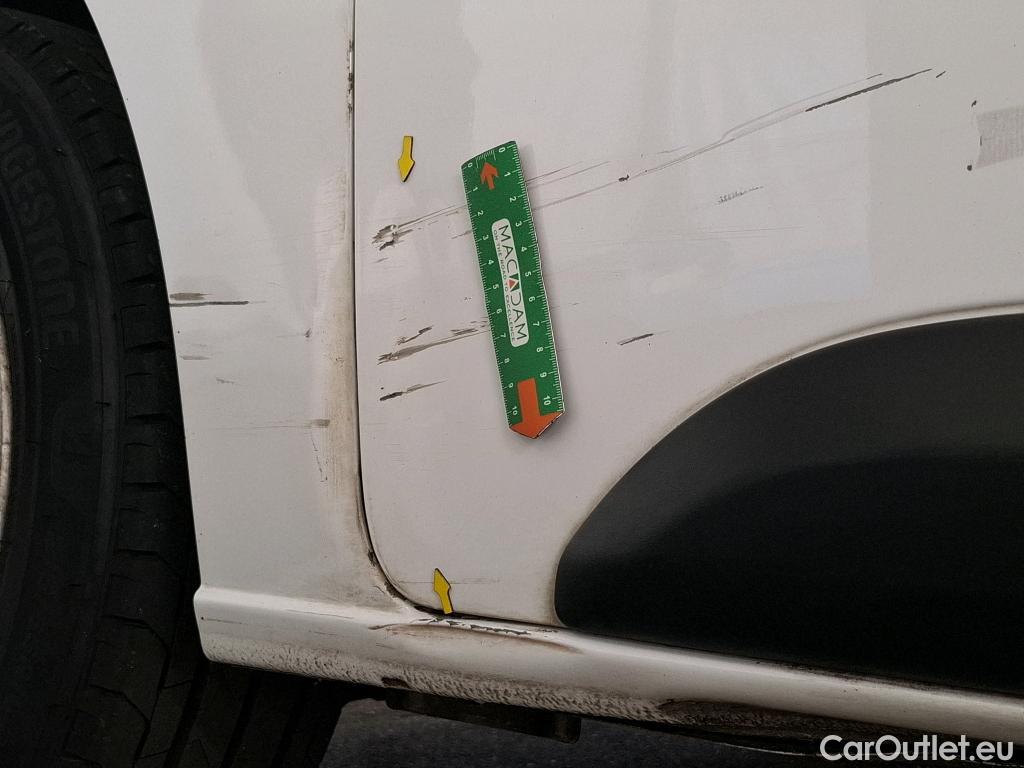  Citroen  Jumpy  Fourgon Club M 1.5 BlueHDi 100CV BVM6 E6d #40