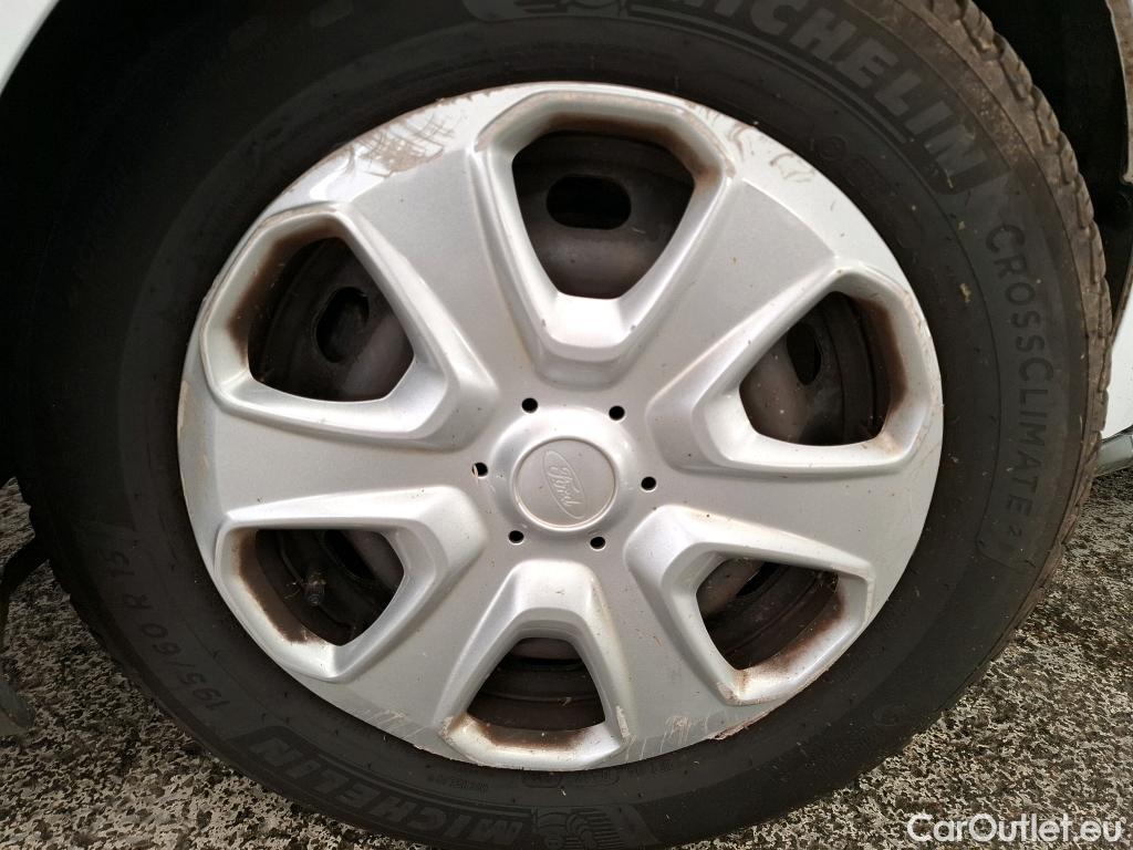  Ford  Transit  Courier Trend 1.5 TDCi 75CV BVM6 E6dT #16