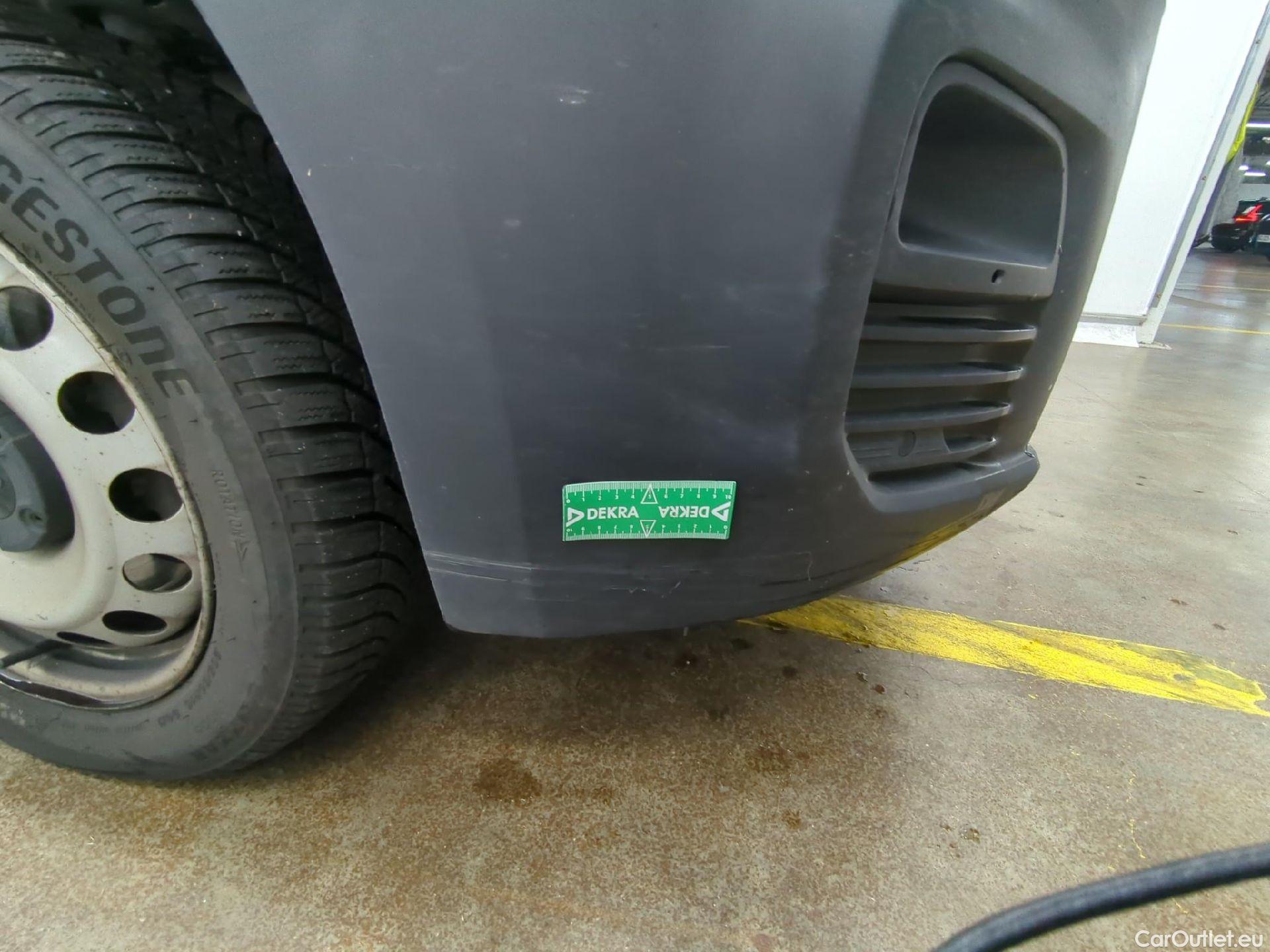  Peugeot  Partner  Asphalt L1 1.5 HDi 100CV BVM5 E6d #13