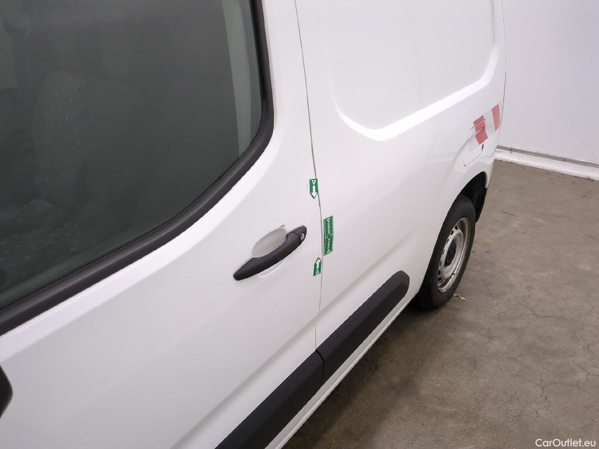  Citroen  Berlingo  Fourgon Club M 650 1.5 BlueHDi 75CV BVM5 E6dT #17