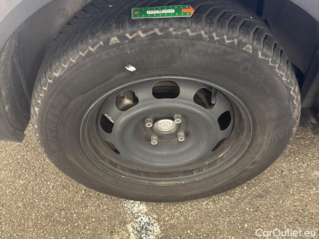  Peugeot  2008  Active Business 1.5 HDi 110CV BVM6 E6d #25