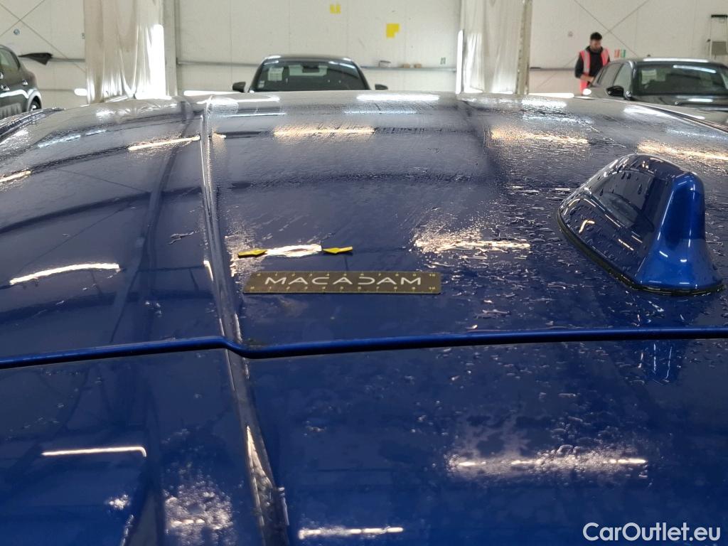  Toyota  C-HR TOYOTA  / 2016 / 5P / SUV 2.0 HYBRIDE 184 DYNAMIC BUSINESS #28