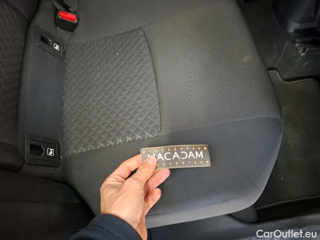  Toyota  C-HR TOYOTA  / 2016 / 5P / SUV 2.0 HYBRIDE 184 DYNAMIC BUSINESS #34