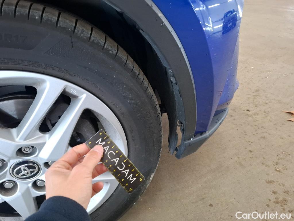  Toyota  C-HR TOYOTA  / 2016 / 5P / SUV 2.0 HYBRIDE 184 DYNAMIC BUSINESS #7