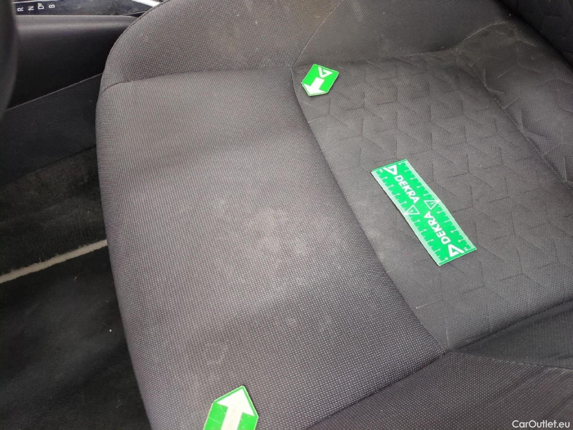  Toyota  Corolla TOYOTA  Touring Sports / 2018 / 5P / Break Hybride 122h Dynamic Business Beyond Zer #10