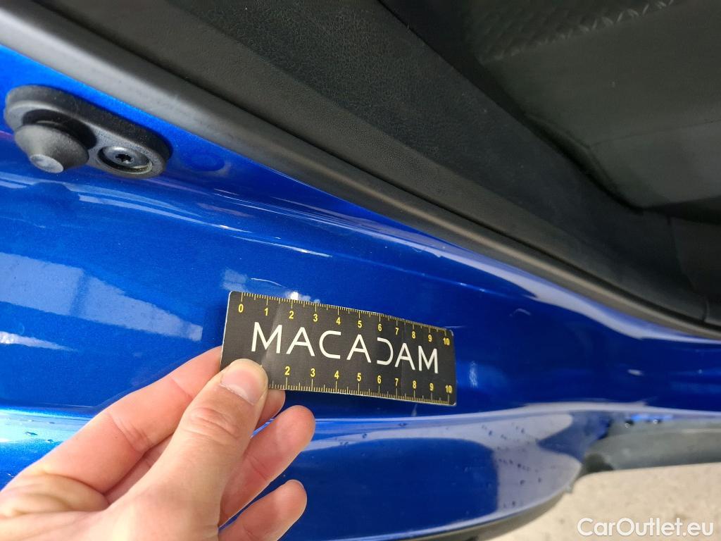  Toyota  C-HR TOYOTA  / 2016 / 5P / SUV 2.0 HYBRIDE 184 DYNAMIC BUSINESS #52