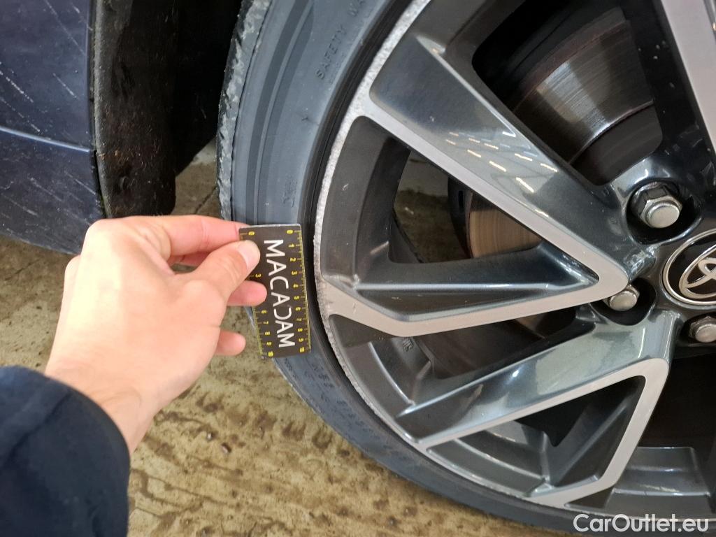  Toyota  Corolla TOYOTA  Touring Sports  2018  5P Break Hybride 184h Collection #4