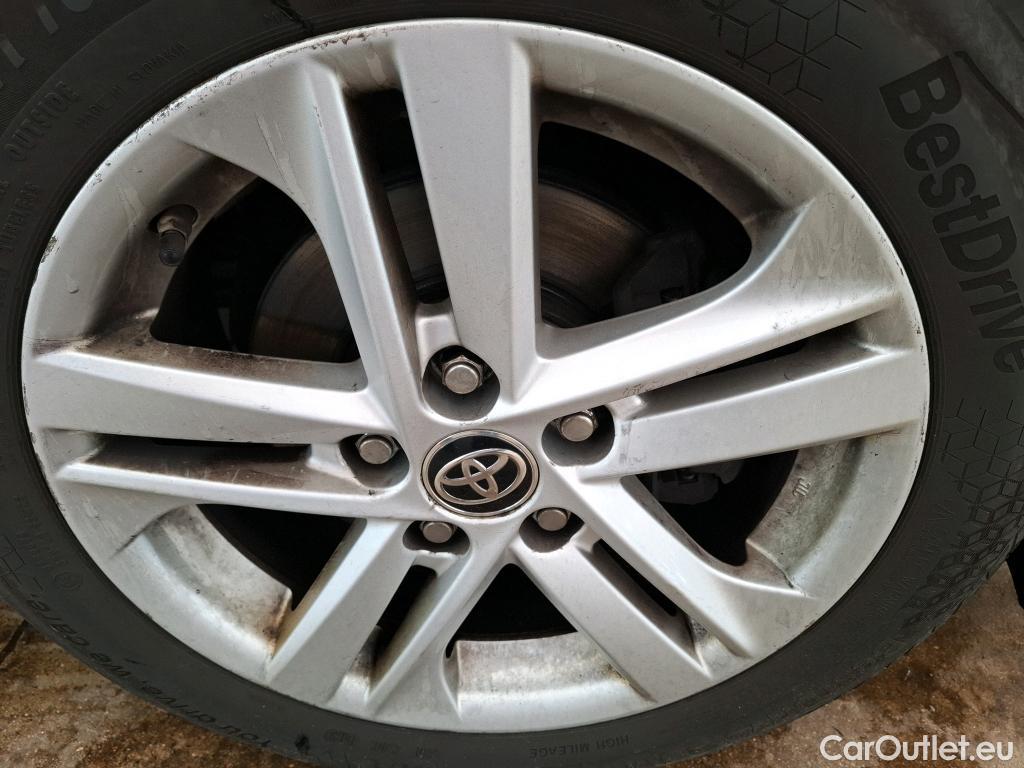  Toyota  Corolla TOYOTA  / 2018 / 5P / Berline Hybride 122h Dynamic Business Supp Lomb #47