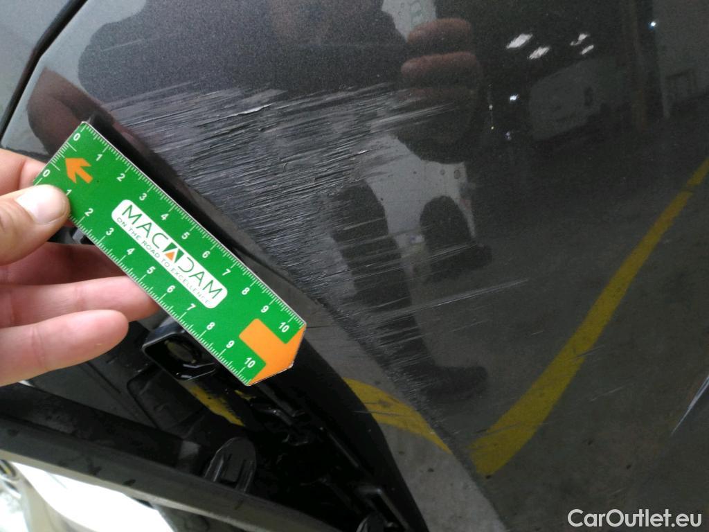  Toyota  C-HR TOYOTA  / 2016 / 5P / SUV 1.8 HYBRIDE 122 DYNAMIC BUSINESS #2