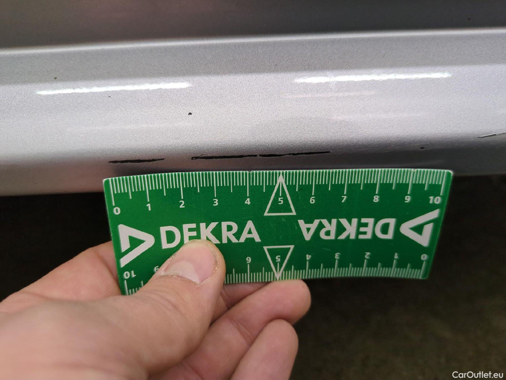  Toyota  Corolla TOYOTA  Touring Sports / 2018 / 5P / Break Hybride 122h Dynamic Business Beyond Zer #42