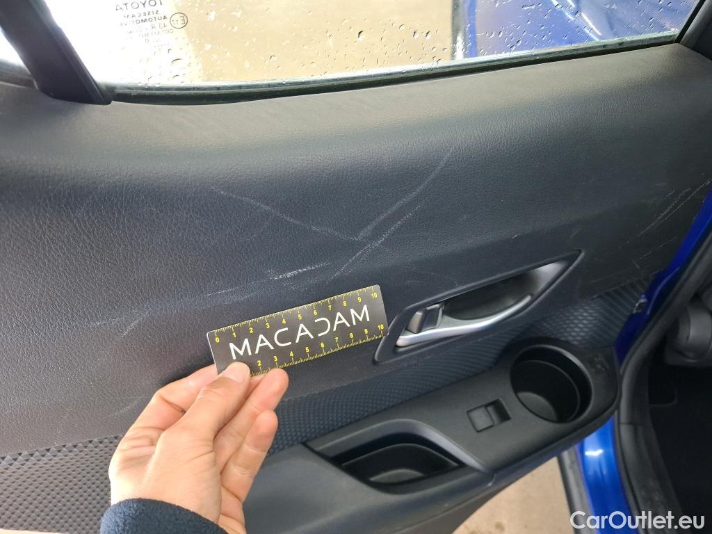  Toyota  C-HR TOYOTA  / 2016 / 5P / SUV 2.0 HYBRIDE 184 DYNAMIC BUSINESS #12