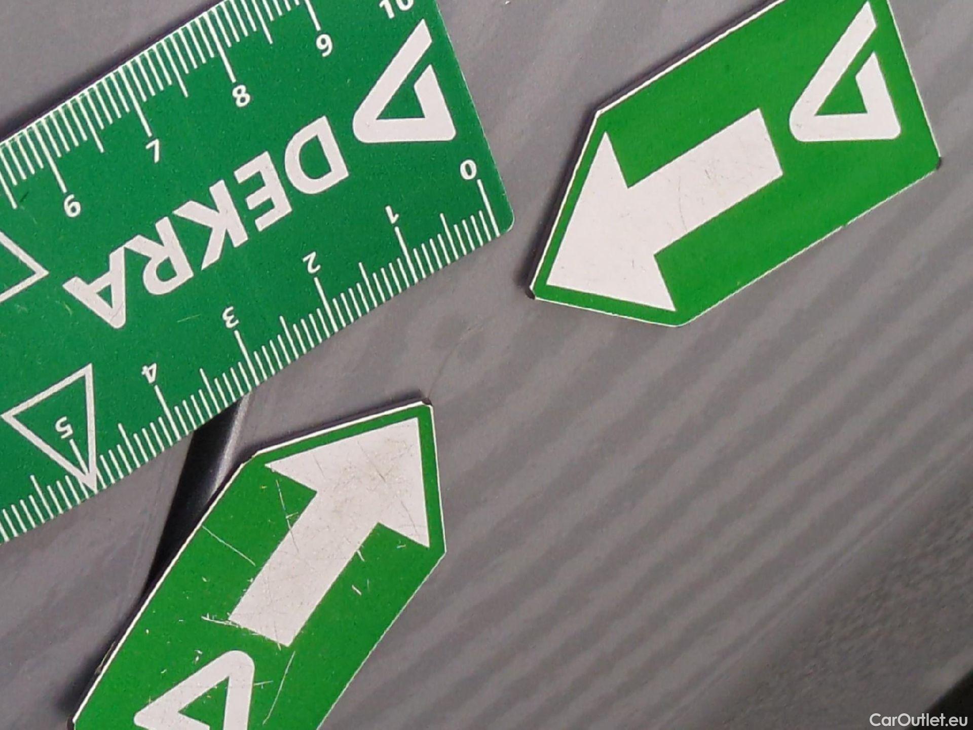  Toyota  Corolla TOYOTA  Touring Sports / 2018 / 5P / Break Hybride 122h Dynamic Business Beyond Zer #55