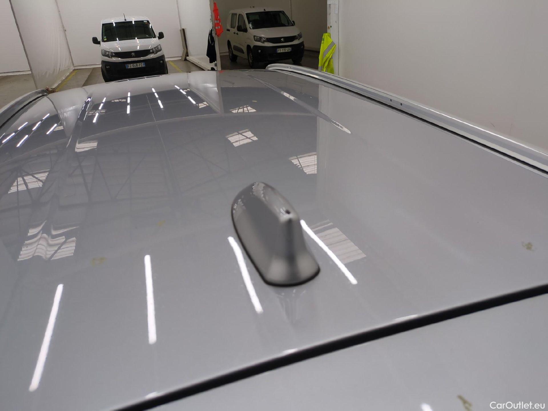  Toyota  Corolla TOYOTA  Touring Sports / 2018 / 5P / Break Hybride 122h Dynamic Business Beyond Zer #64