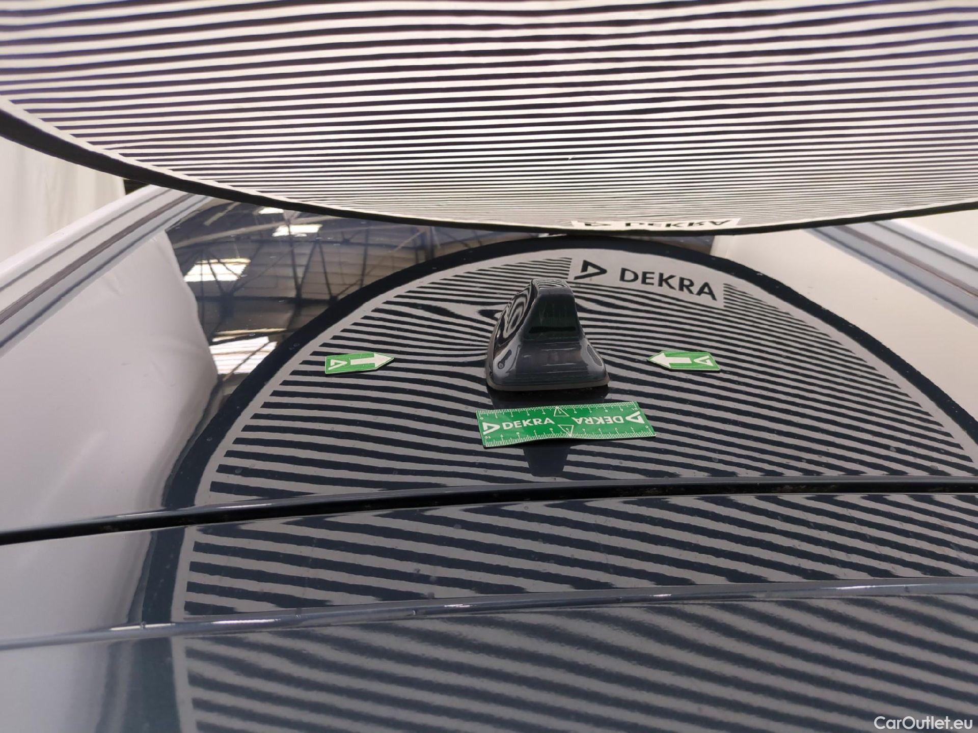  Hyundai  i30  cw Business 1.6 CRDi 115CV BVA7 E6d #6