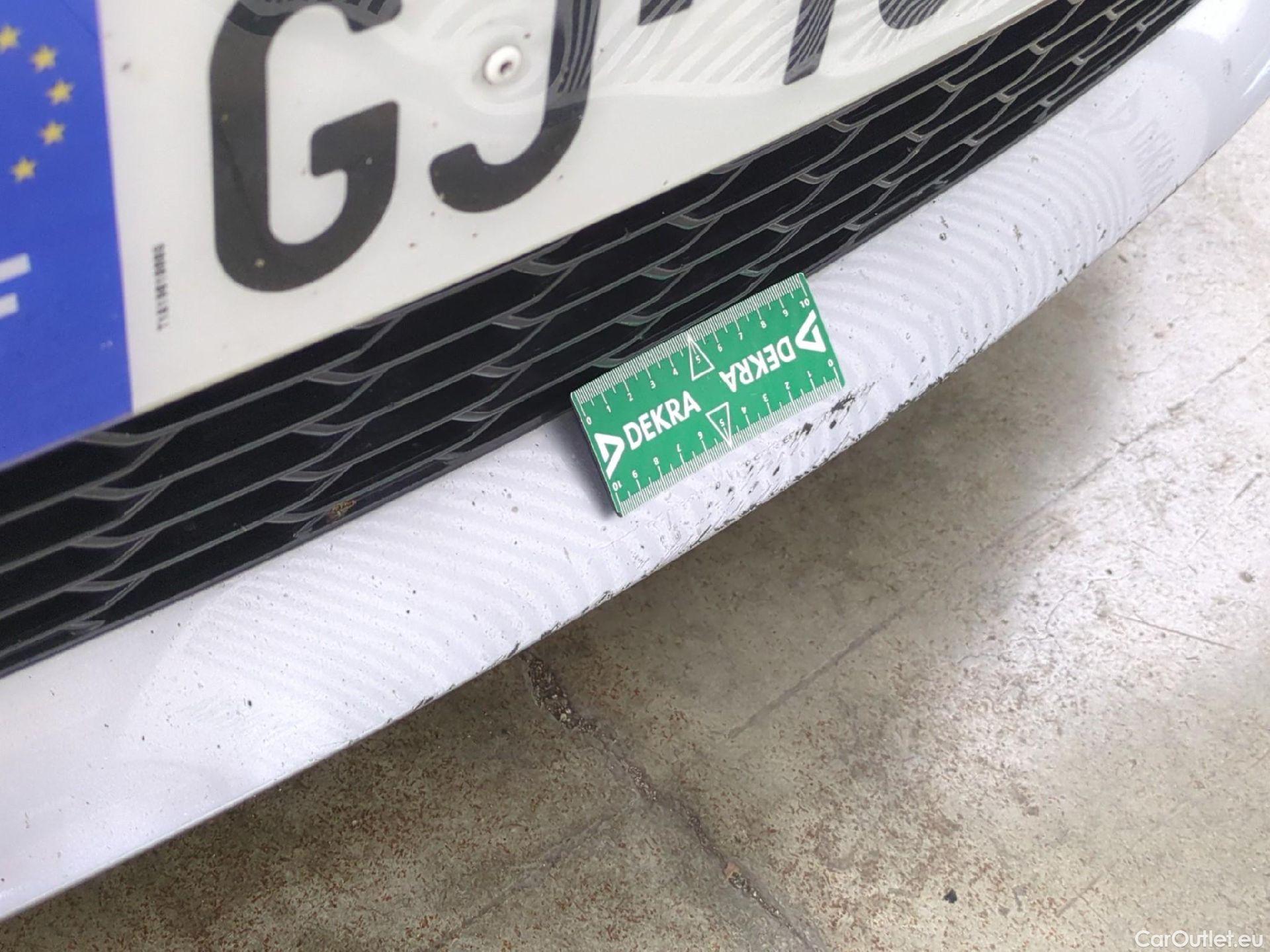  Toyota  Corolla TOYOTA  Touring Sports / 2018 / 5P / Break Hybride 122h Dynamic Business Beyond Zer #36