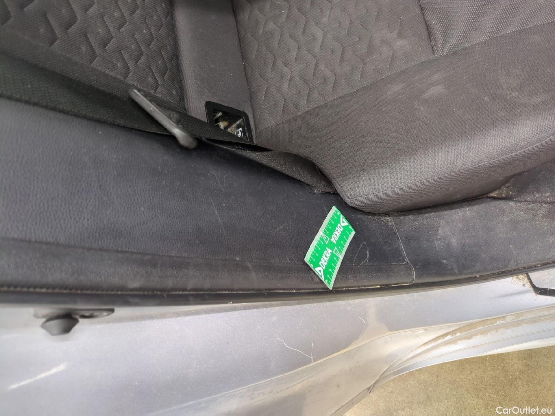  Toyota  Corolla TOYOTA  Touring Sports / 2018 / 5P / Break Hybride 122h Dynamic Business Beyond Zer #30