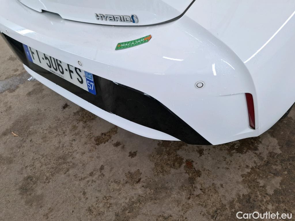  Toyota  Corolla TOYOTA  / 2018 / 5P / Berline Hybride 122h Dynamic Business Supp Lomb #1