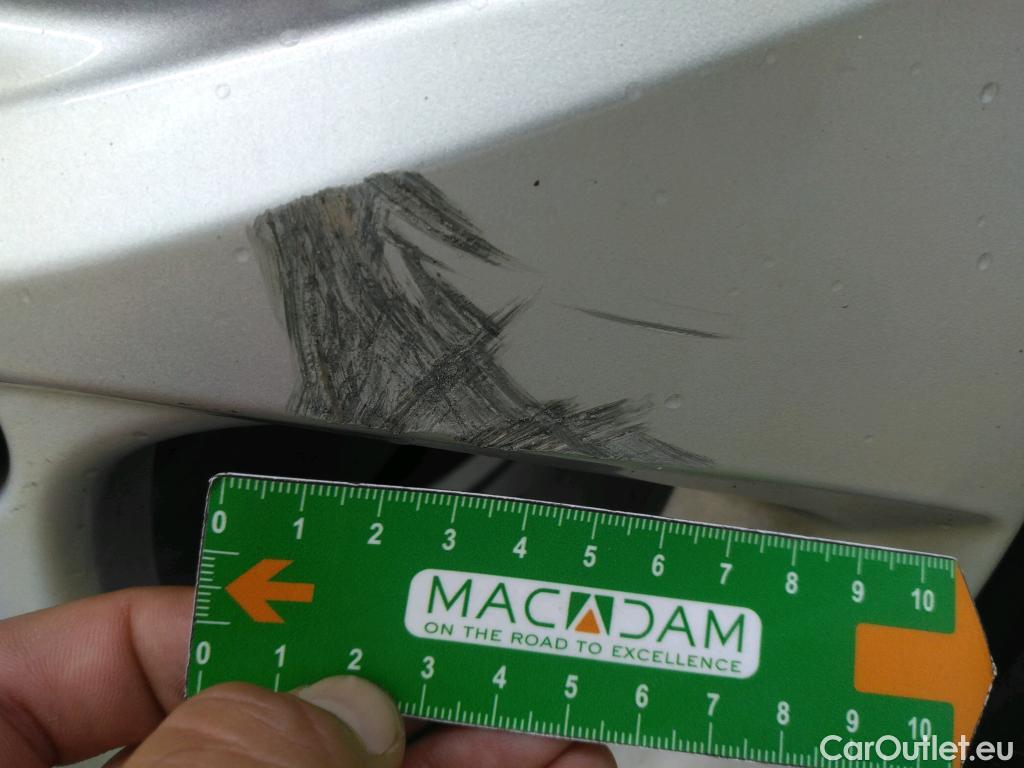  Toyota  C-HR TOYOTA  / 2016 / 5P / SUV 1.8 HYBRIDE 122 DYNAMIC BUSINESS #25